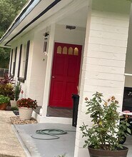 719 New York Ave in South Daytona, FL - Building Photo - Building Photo