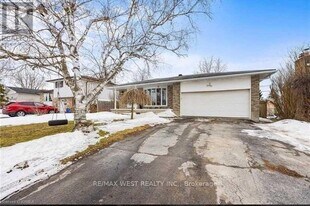 653 Fleet St in Kingston, ON - Building Photo