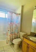 2271 Eaton Lake Ct in Lehigh Acres, FL - Building Photo - Building Photo