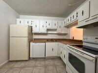 4384 NW 9th Ave photo'