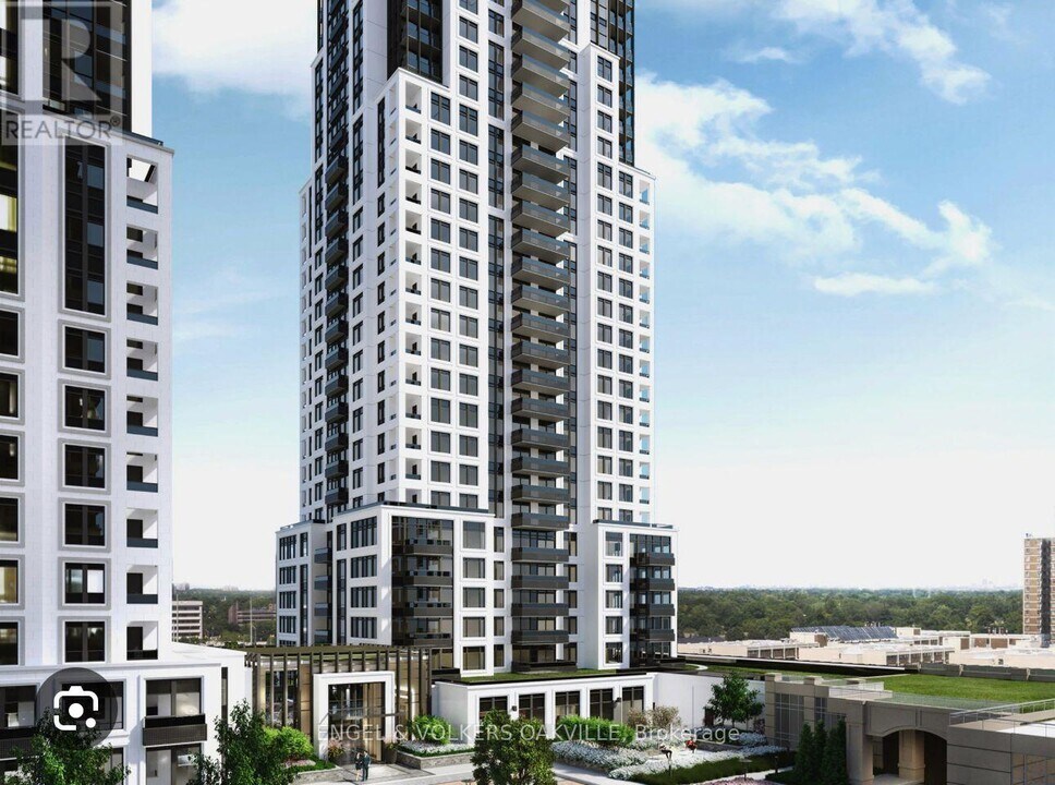 10 Eva Rd in Toronto, ON - Building Photo