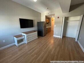 312 Shirley St in Winthrop, MA - Building Photo - Building Photo