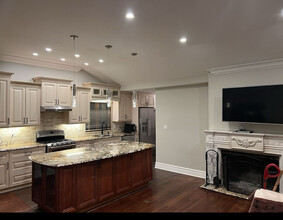 813 Dundee Ave in Barrington, IL - Building Photo - Building Photo