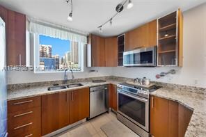 1945 S Ocean Dr, Unit # 714 in Hallandale Beach, FL - Building Photo - Building Photo