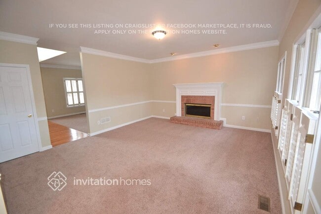 6309 Woodlore Dr NW in Acworth, GA - Foto de edificio - Building Photo