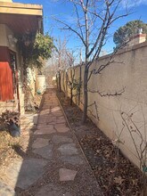 1400 Sigma Chi Rd NE, Unit East wing apartment in Albuquerque, NM - Building Photo - Building Photo