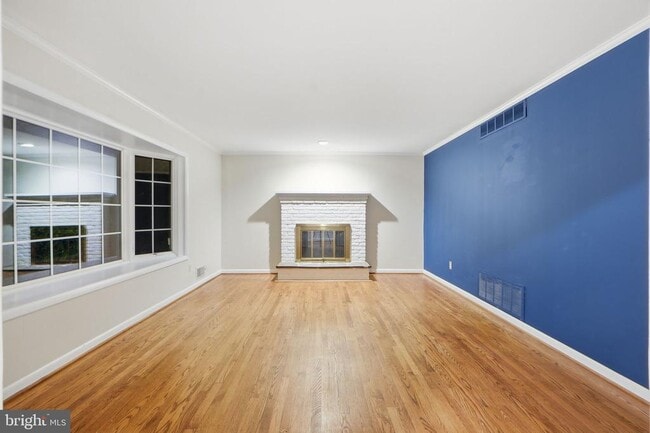 property at 808 Cottonwood Dr