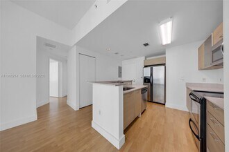 350 NE 24th St in Miami, FL - Building Photo - Building Photo