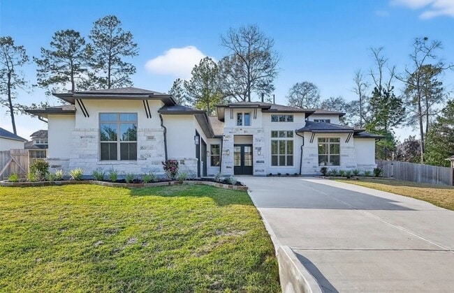 property at 1020 Prescott Dr