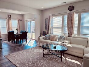 993 Deaton Dr in Fuquay Varina, NC - Building Photo - Building Photo