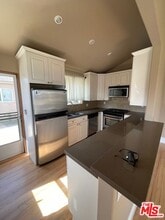 8503 Lilienthal Ave in Los Angeles, CA - Building Photo - Building Photo