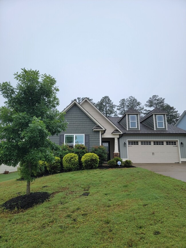 property at 72 Mountain Vw Dr