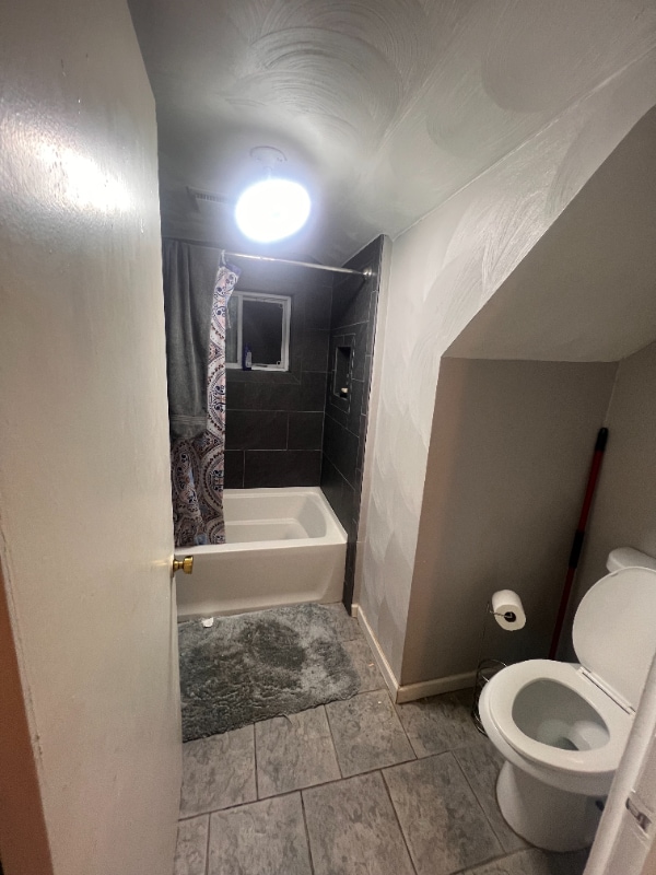 6352 Edward St in Norfolk, VA - Building Photo - Building Photo