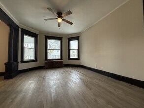 34 Besch Ave in Albany, NY - Building Photo - Building Photo