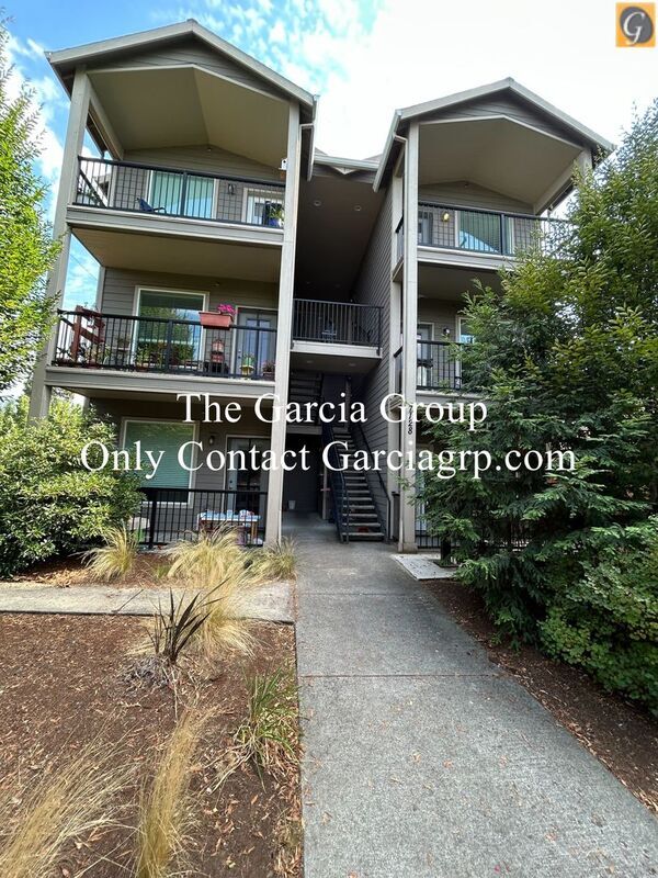 property at 7128 N Richmond Ave