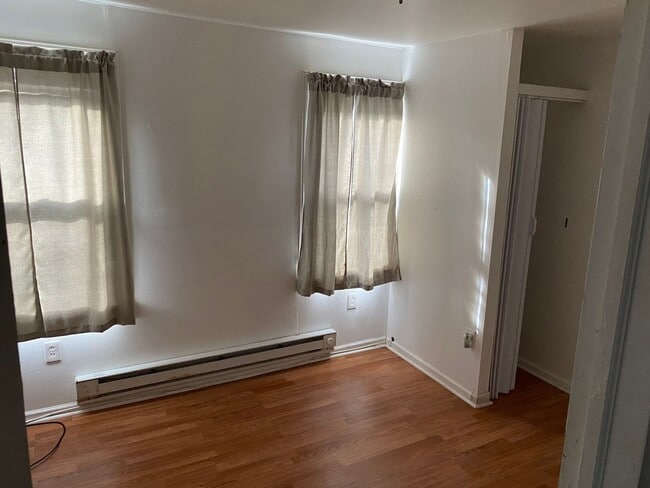 130 Bartram Ave in Lansdowne, PA - Building Photo - Building Photo