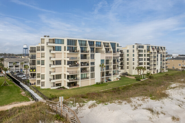 Ocean 21-22 in Jacksonville Beach, FL - Building Photo - Building Photo