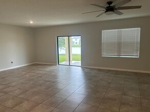 6270 NW Regent St in Port St. Lucie, FL - Building Photo - Building Photo