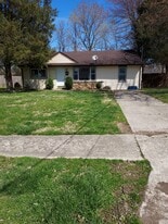 7107 Ethan Allen Way in Louisville, KY - Building Photo