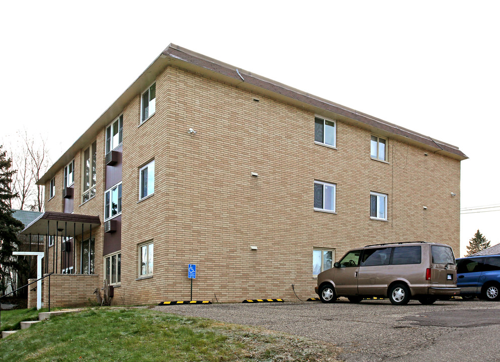 330 Annapolis in West St. Paul, MN - Building Photo