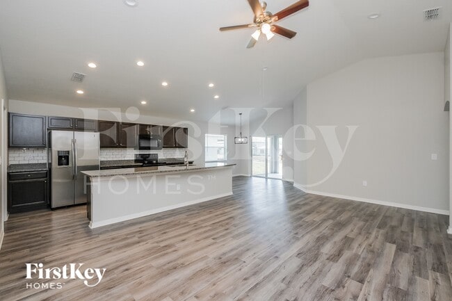 5336 White Egret Ln in Lakeland, FL - Building Photo - Building Photo