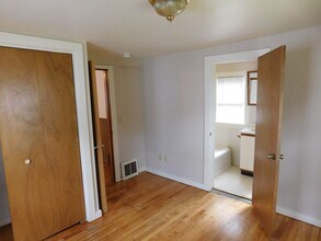 1913 Heath Ave in Madison, WI - Building Photo - Building Photo