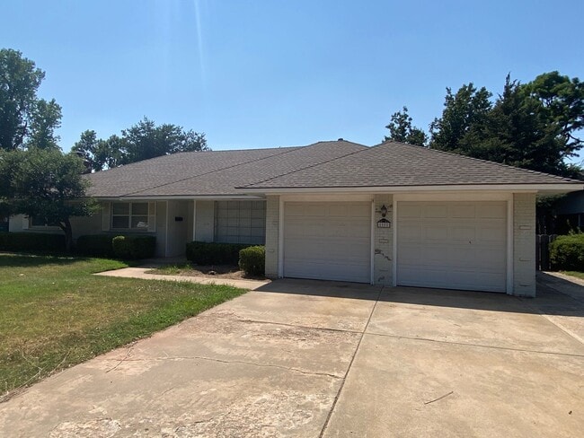 property at 5005 N Brunson St