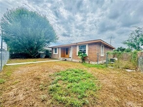 2757 Melba Ave in McAllen, TX - Building Photo - Building Photo