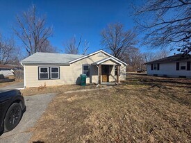 1713 Loretta Ave in Sauget, IL - Building Photo