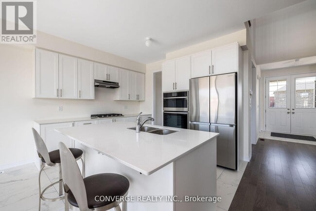 11 Skyvue Cres in Quinte West, ON - Building Photo - Building Photo
