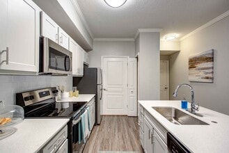 The Preserve at Westchase in Tampa, FL - Building Photo - Building Photo