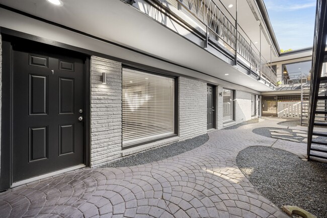 property at 234 Westheimer Rd