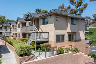 Elan Village North in Oceanside, CA - Building Photo - Building Photo