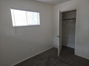 808 Los Angeles Ave in South Lake Tahoe, CA - Building Photo - Building Photo