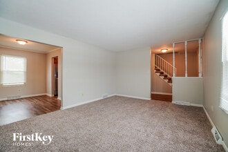 1056 Briarcliff Rd in Reynoldsburg, OH - Building Photo - Building Photo