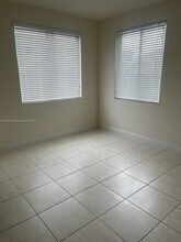1021 SE 23rd Ave in Homestead, FL - Building Photo - Building Photo