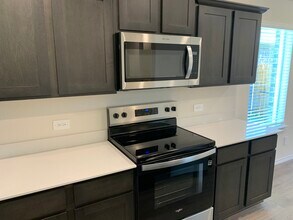 3415 Rendezvous Wy in Sherman, TX - Building Photo - Building Photo