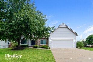 22717 W 49th St in Shawnee, KS - Building Photo