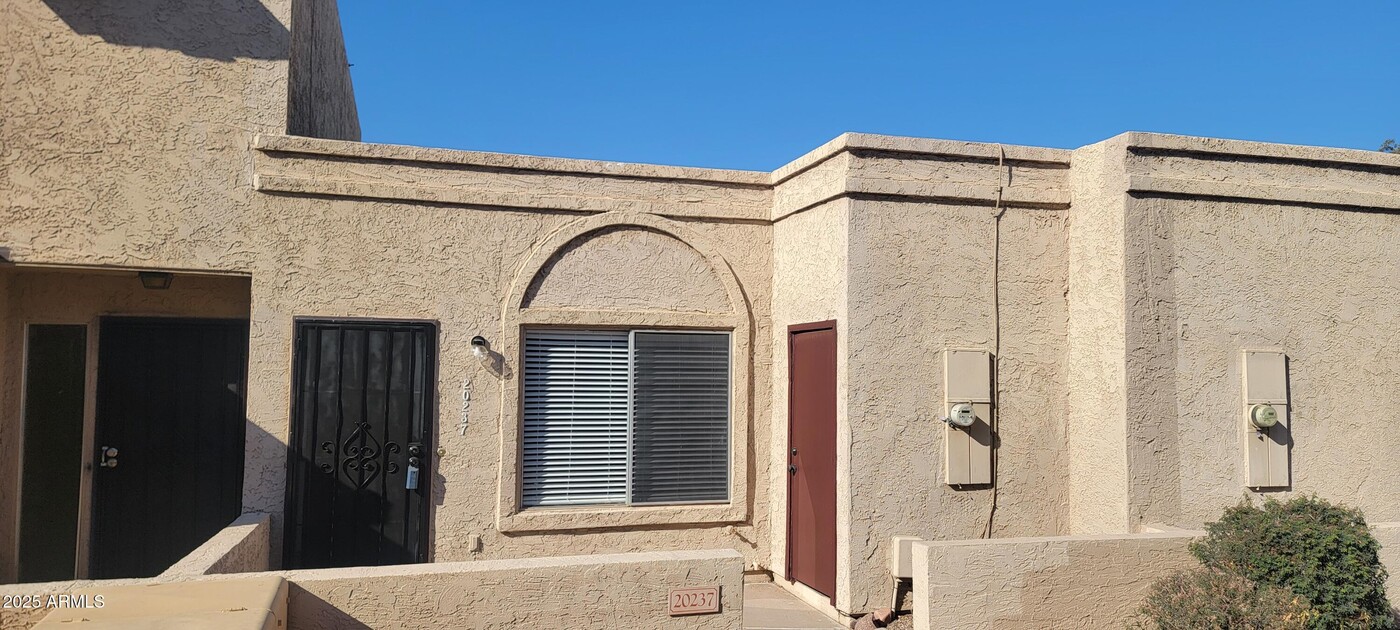 20237 N 21st Ln in Phoenix, AZ - Building Photo