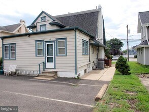 407 White Horse Pike in Oaklyn, NJ - Building Photo - Building Photo