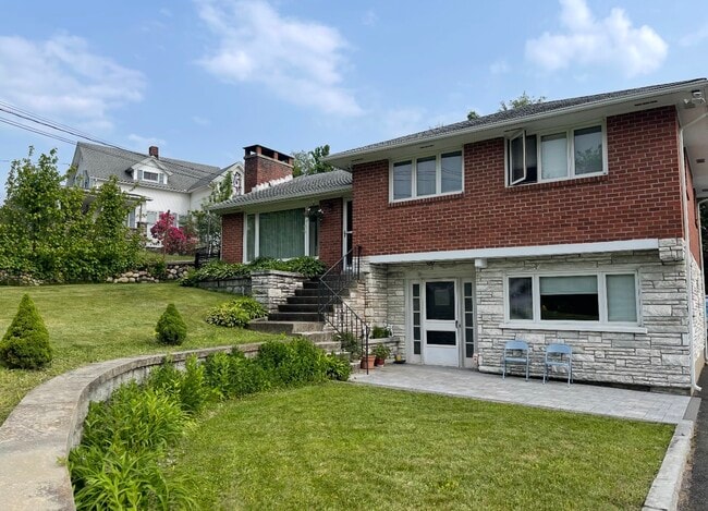 property at 260 French St