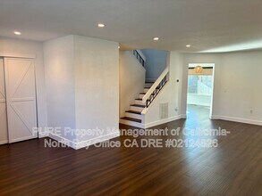 104 Banff Way in Petaluma, CA - Building Photo - Building Photo