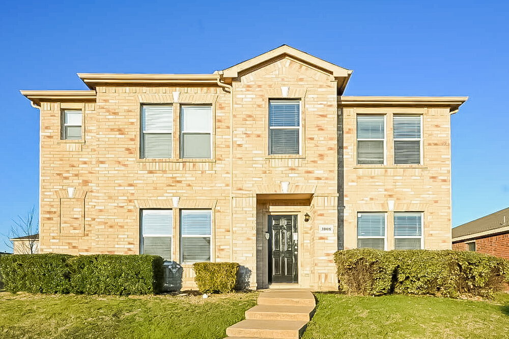 3008 Southern Hills Ln in Mesquite, TX - Foto de edificio