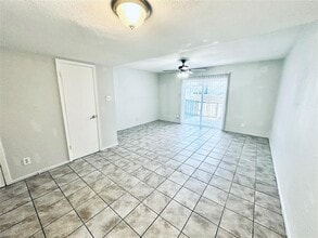 3822 Southway Dr in Austin, TX - Building Photo - Building Photo