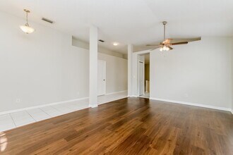 1505 Scotch Pine Dr in Brandon, FL - Building Photo - Building Photo