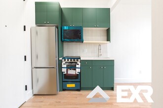 1027 Putnam Ave, Unit 3B in Brooklyn, NY - Building Photo - Building Photo