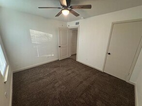 7300 Comanche Trail in Lake Worth, TX - Building Photo - Building Photo