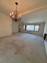 30 Gibson Blvd in Valley Stream, NY - Building Photo - Building Photo