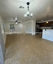 107 W Paseo Celestial in Sahuarita, AZ - Building Photo - Building Photo