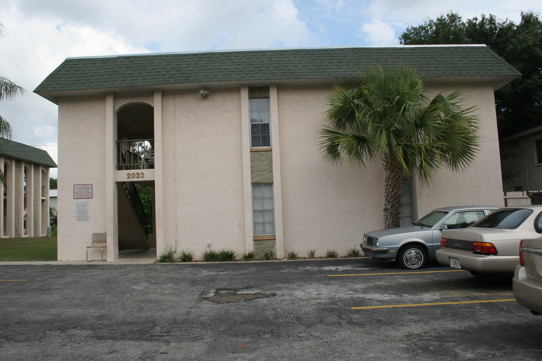 2023 Alpine Rd in Clearwater, FL - Foto de edificio